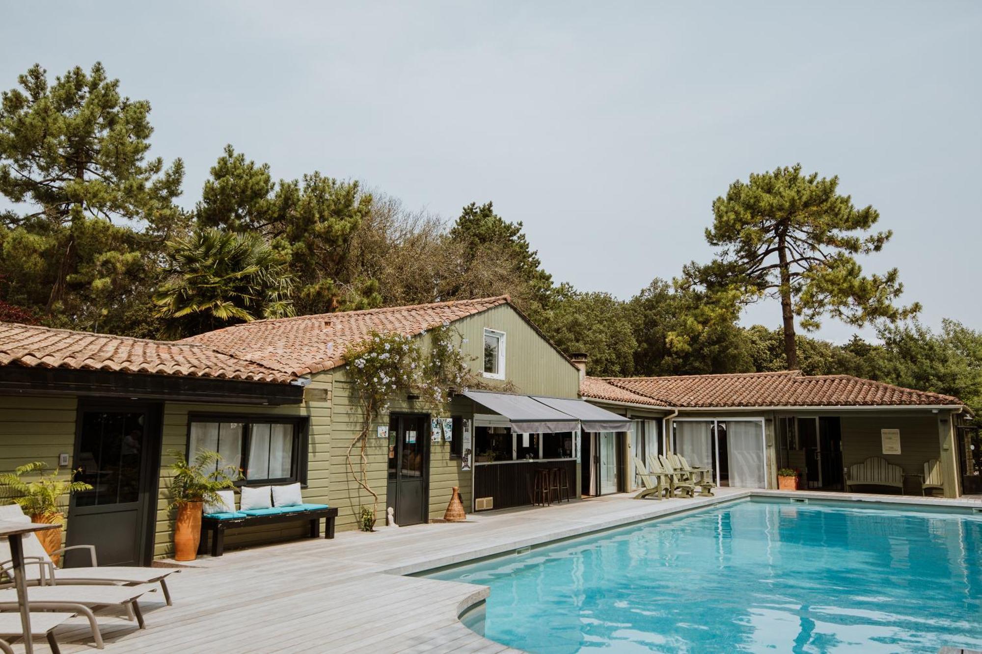 Le Bois Saint Martin Hotell Eksteriør bilde